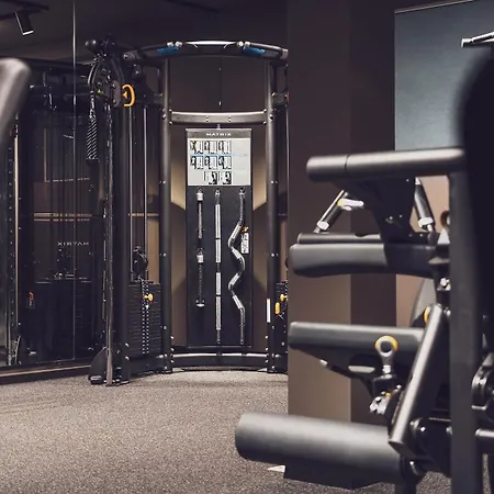 酒店 Mountain Plaza 4*