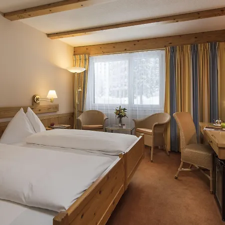 Mountain Plaza 酒店 4*