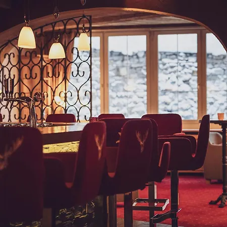 酒店 Mountain Plaza 4*