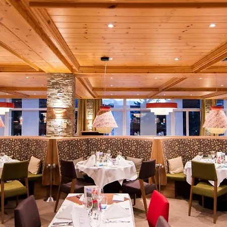 Mountain Plaza 4*