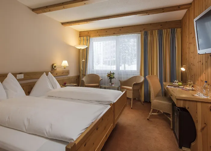 Mountain Plaza Ξενοδοχείο 4*