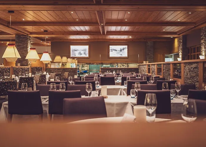 Mountain Plaza Hotel 4*