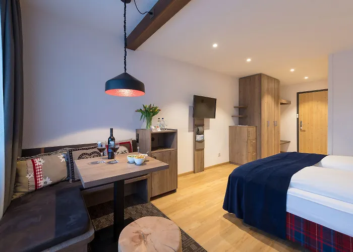 Mountain Plaza Hotel