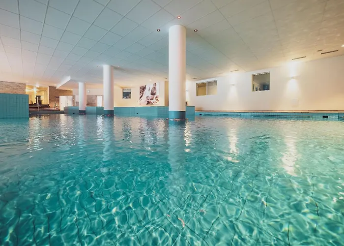 Hotel Mountain Plaza 4*